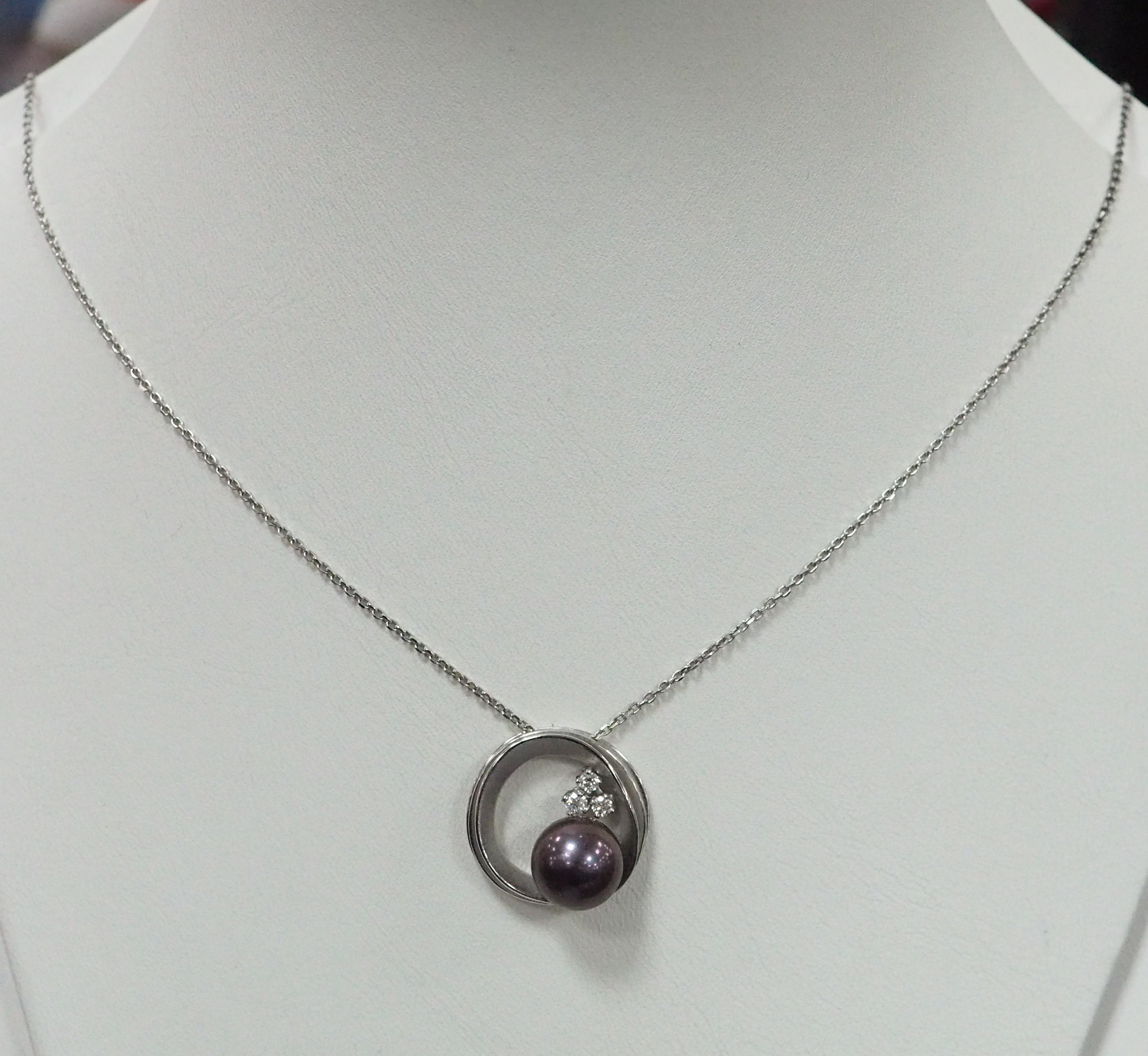 10712-000197 Колье (Au 585)